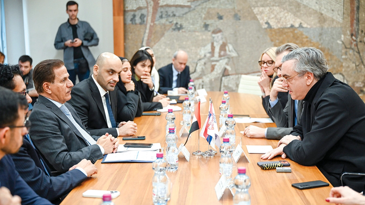 تحالفات اقتصادية جديدة.. غرف دبي تبحث مع وفد صربيا فرص الاستثمار المشترك